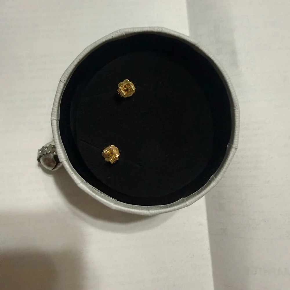 18K Gold Sweet Dolls Earrings - Picture 11 of 13